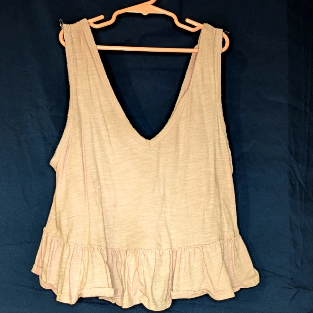 Pink cropped tank